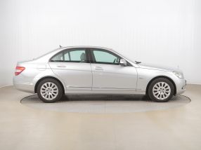 Mercedes - Benz C - 2007