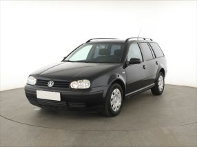 Volkswagen Golf - 2003