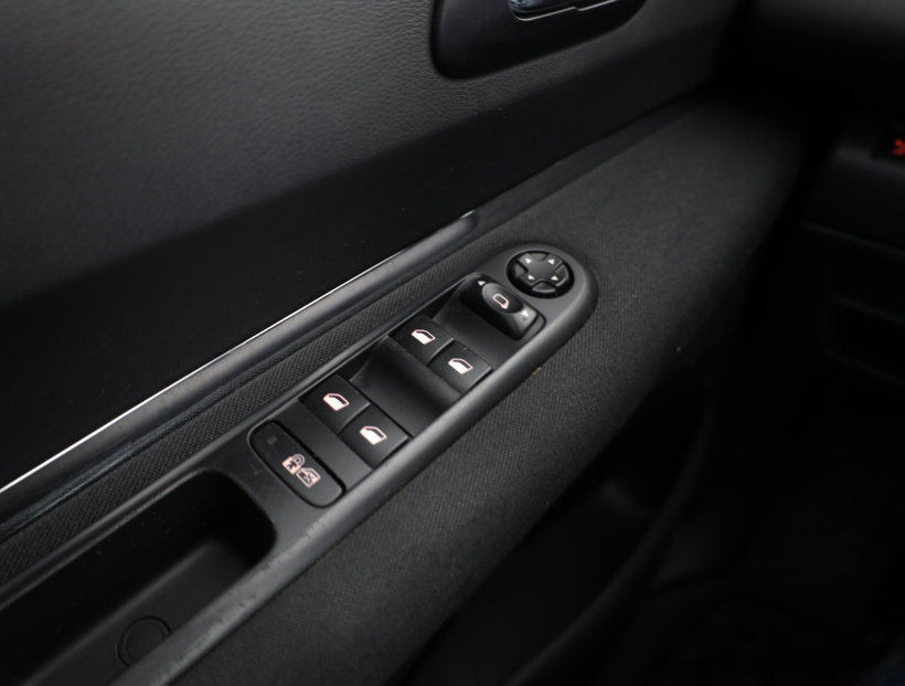 Peugeot 5008, 2013