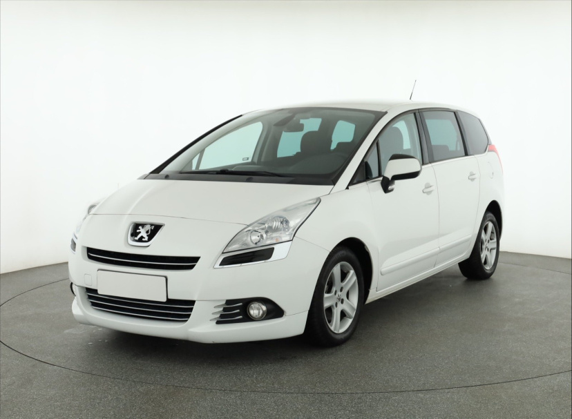 Peugeot 5008, 2013