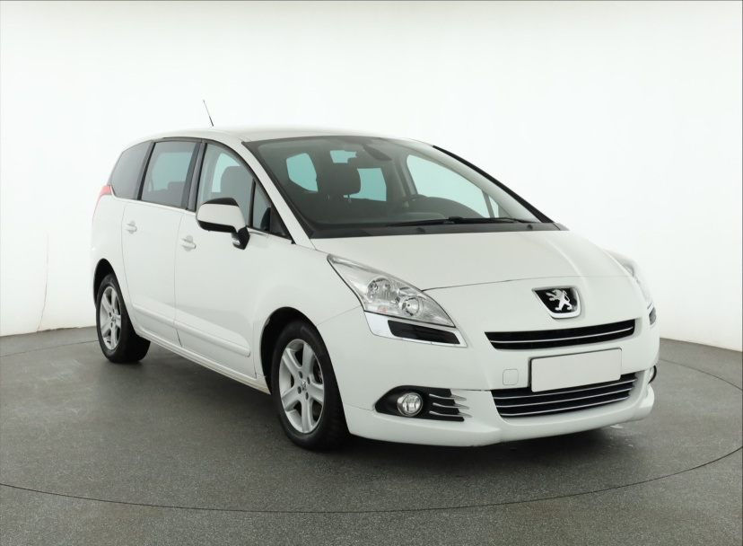 Peugeot 5008, 2013
