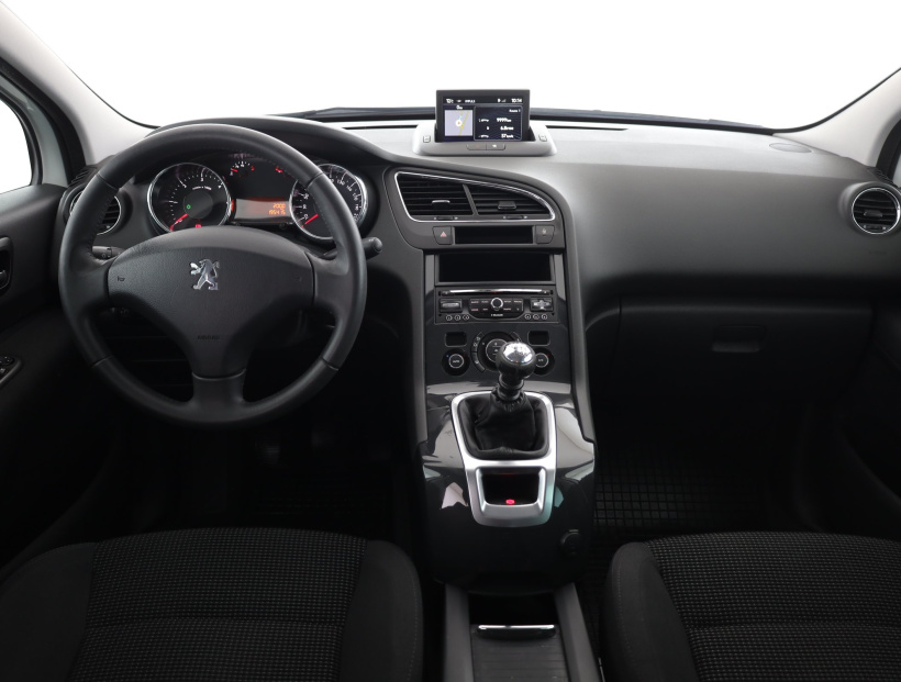 Peugeot 5008, 2013