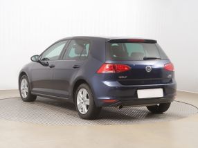 Volkswagen Golf - 2013
