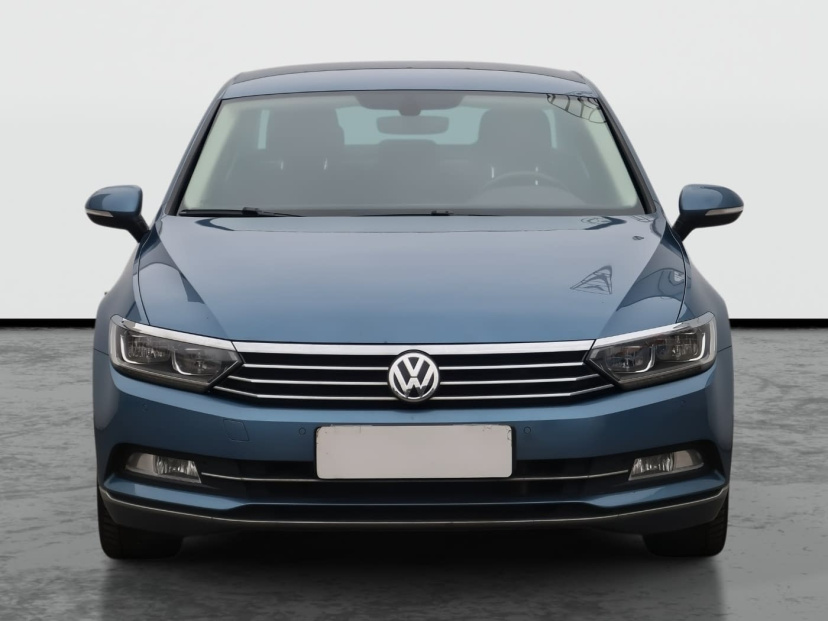 Volkswagen Passat, 2016