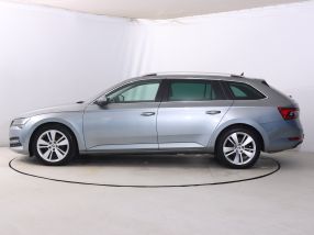 Skoda Superb - 2020