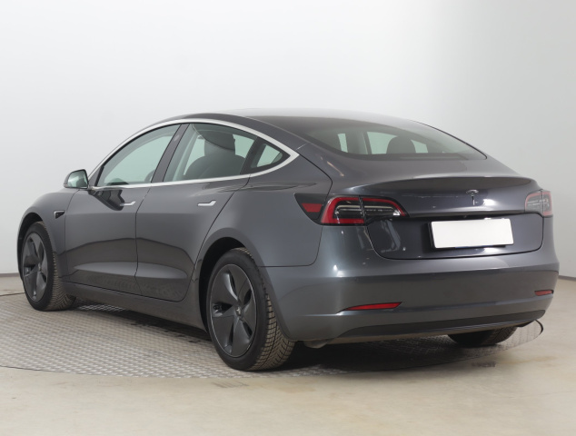 Tesla Model 3 Std Range Plus LFP
