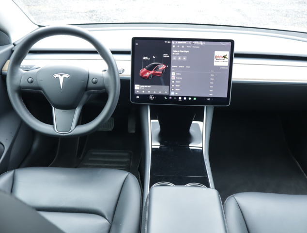 Tesla Model 3 Std Range Plus LFP