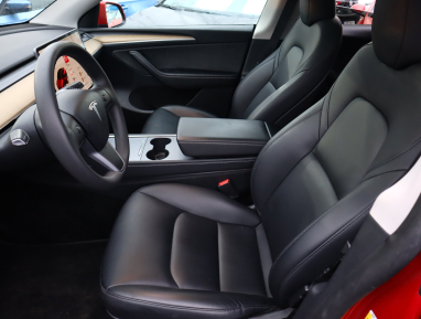 Tesla Model Y - 2022