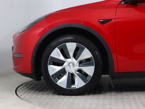 Tesla Model Y - 2022