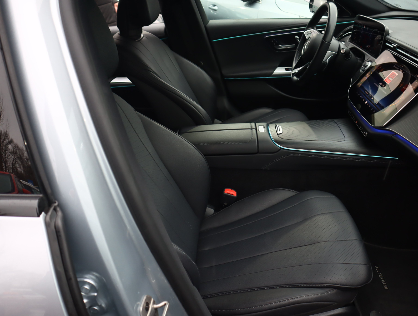 Mercedes - Benz E - 2024