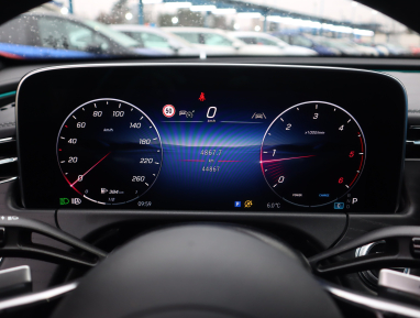 Mercedes - Benz E - 2024