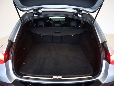 Mercedes - Benz E - 2024