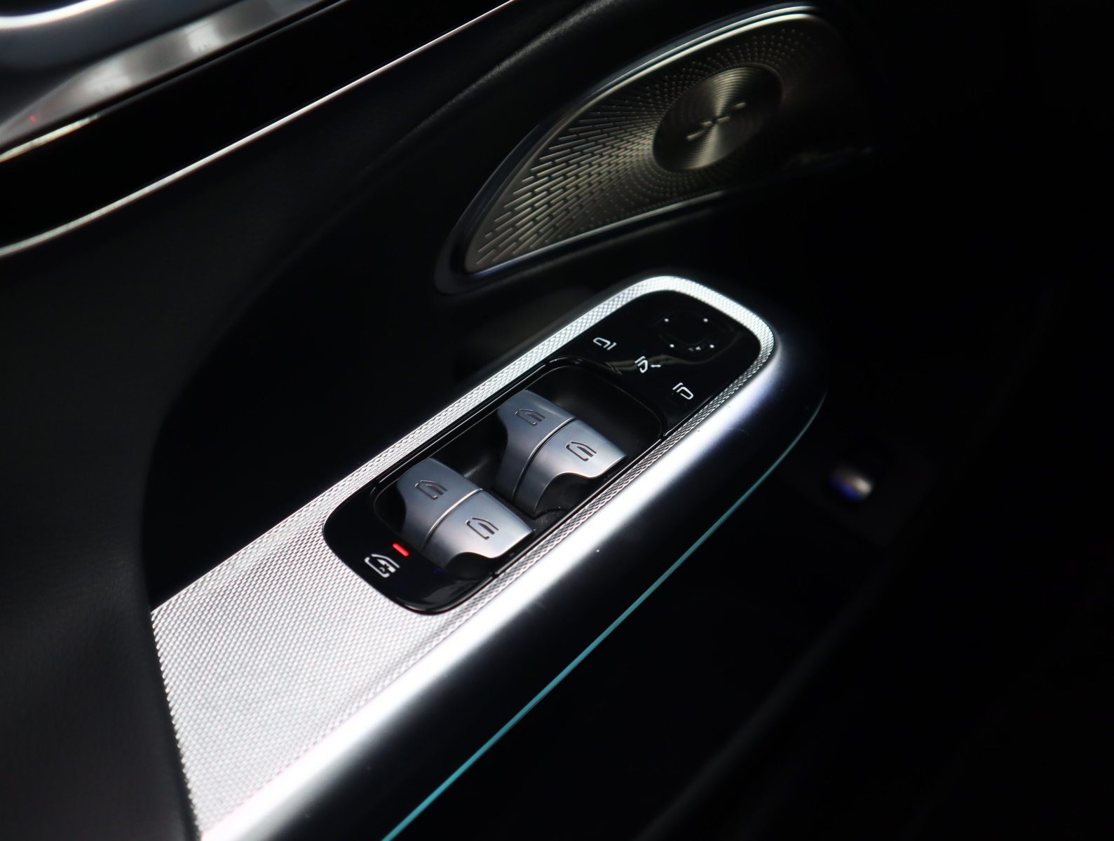 Mercedes - Benz E - 2024