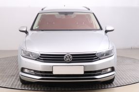Volkswagen Passat - 2016