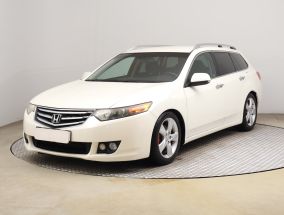 Honda Accord - 2010