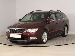 Škoda Superb - 2012
