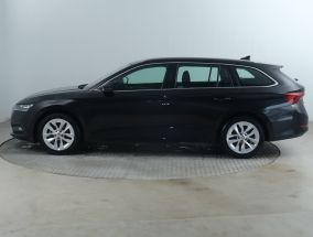 Škoda Octavia - 2021