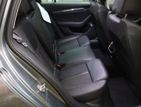 Škoda Octavia - 2024