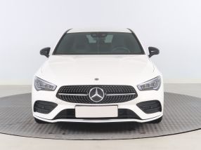 Mercedes - Benz CLA - 2022