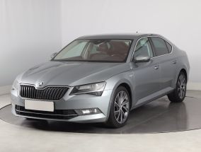 Škoda Superb - 2016