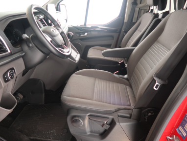 Ford Tourneo Custom - 2021