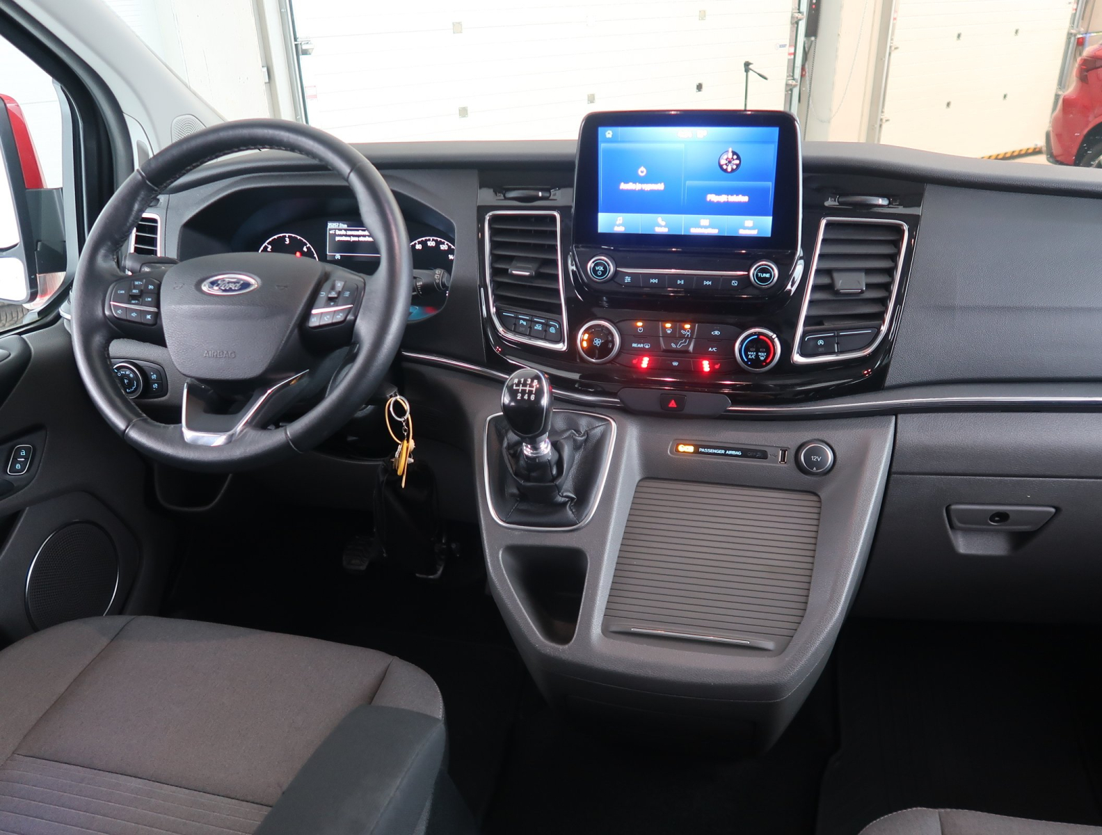 Ford Tourneo Custom - 2021