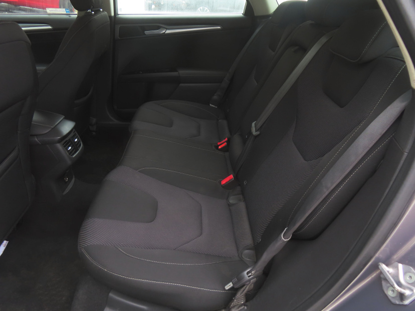 Ford Mondeo, 2015