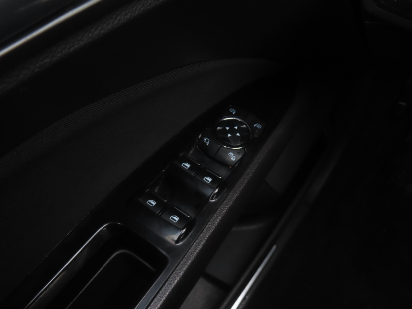 Ford Mondeo, 2015