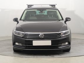 Volkswagen Passat - 2016