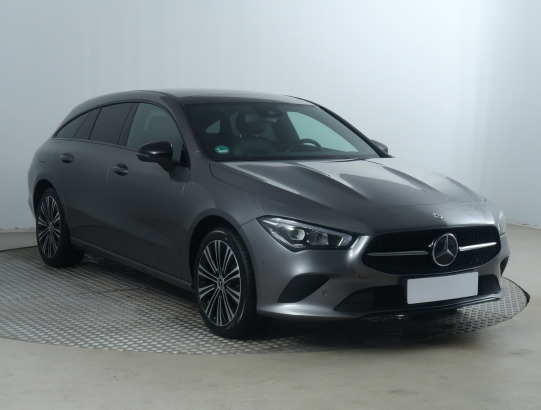 Mercedes - Benz CLA