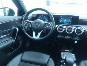 Mercedes-Benz CLA - 2021