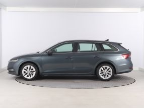Škoda Octavia - 2021