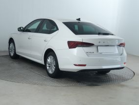 Škoda Octavia - 2024