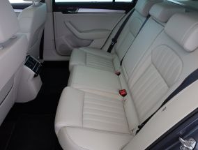 Škoda Superb - 2022