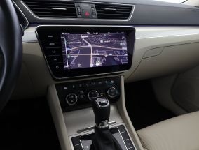 Škoda Superb - 2022