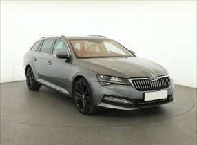 Škoda Superb - 2022