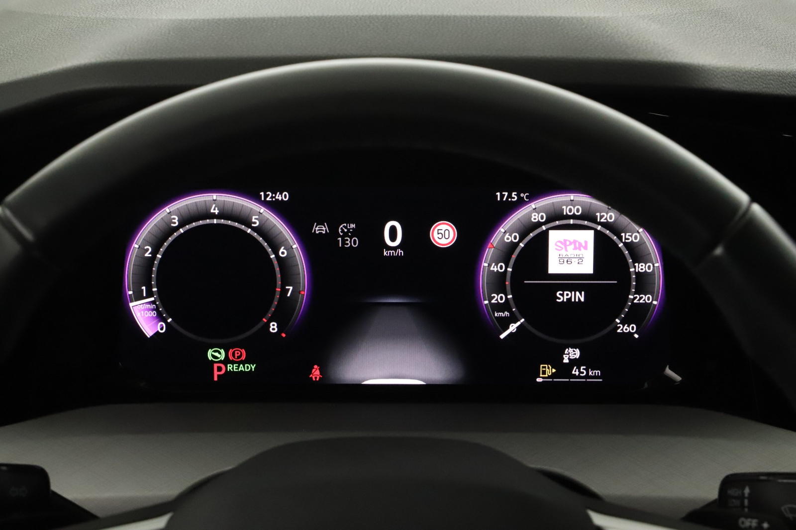 Volkswagen Golf - 2024