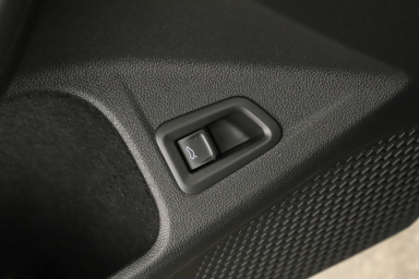 Volkswagen Golf - 2024