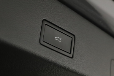 Volkswagen Golf - 2024