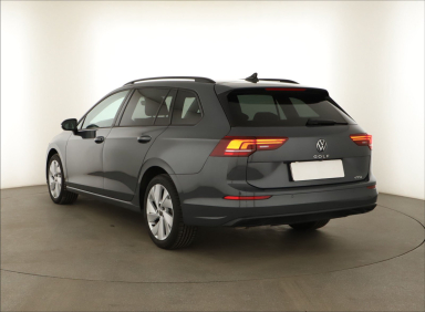 Volkswagen Golf - 2024