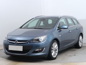 Opel Astra - 2013