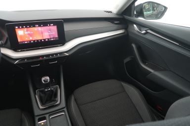 Škoda Octavia - 2024