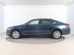 Škoda Superb - 2019