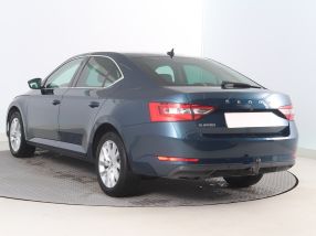Škoda Superb - 2019
