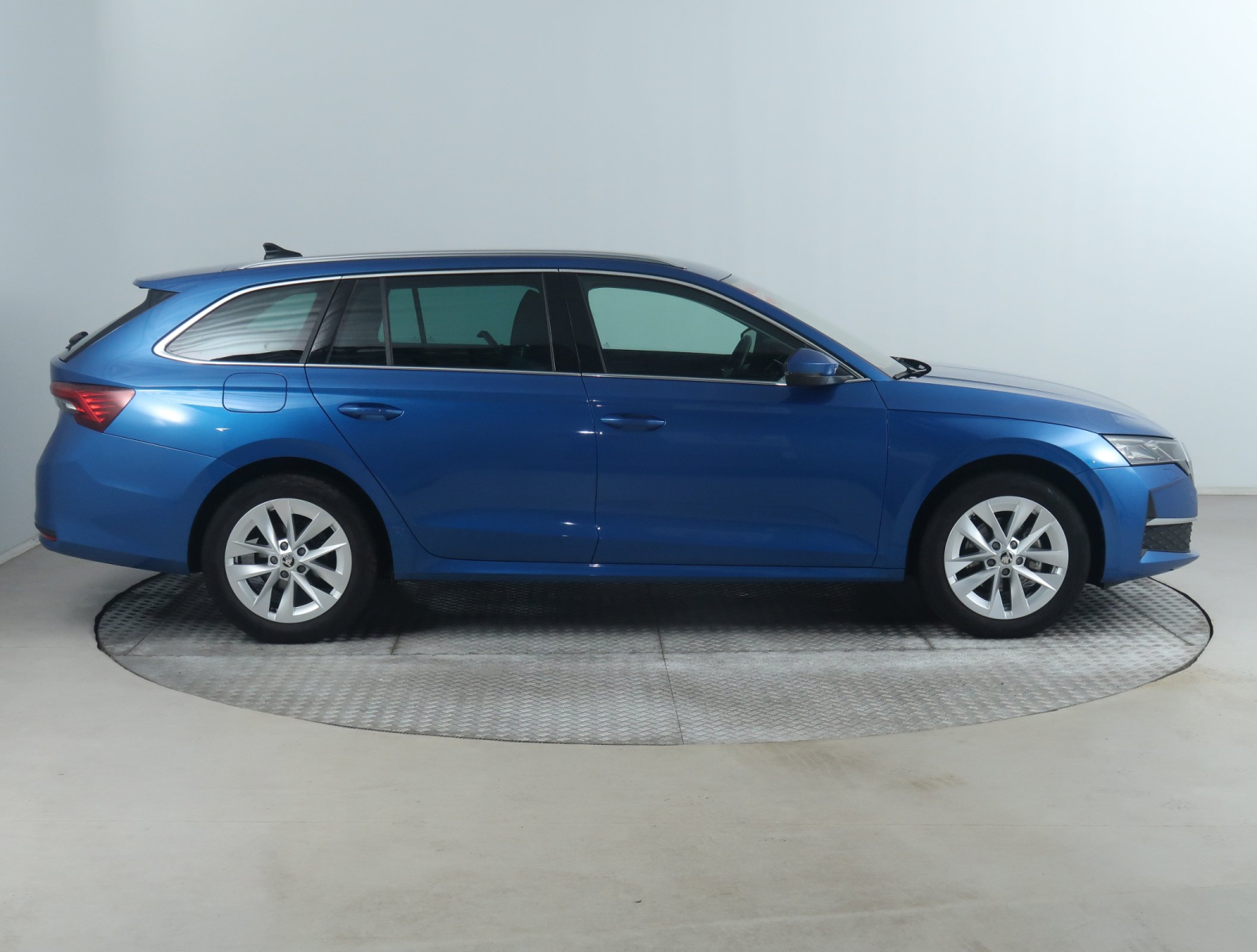 Škoda Octavia - 2024