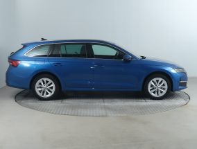 Škoda Octavia - 2024