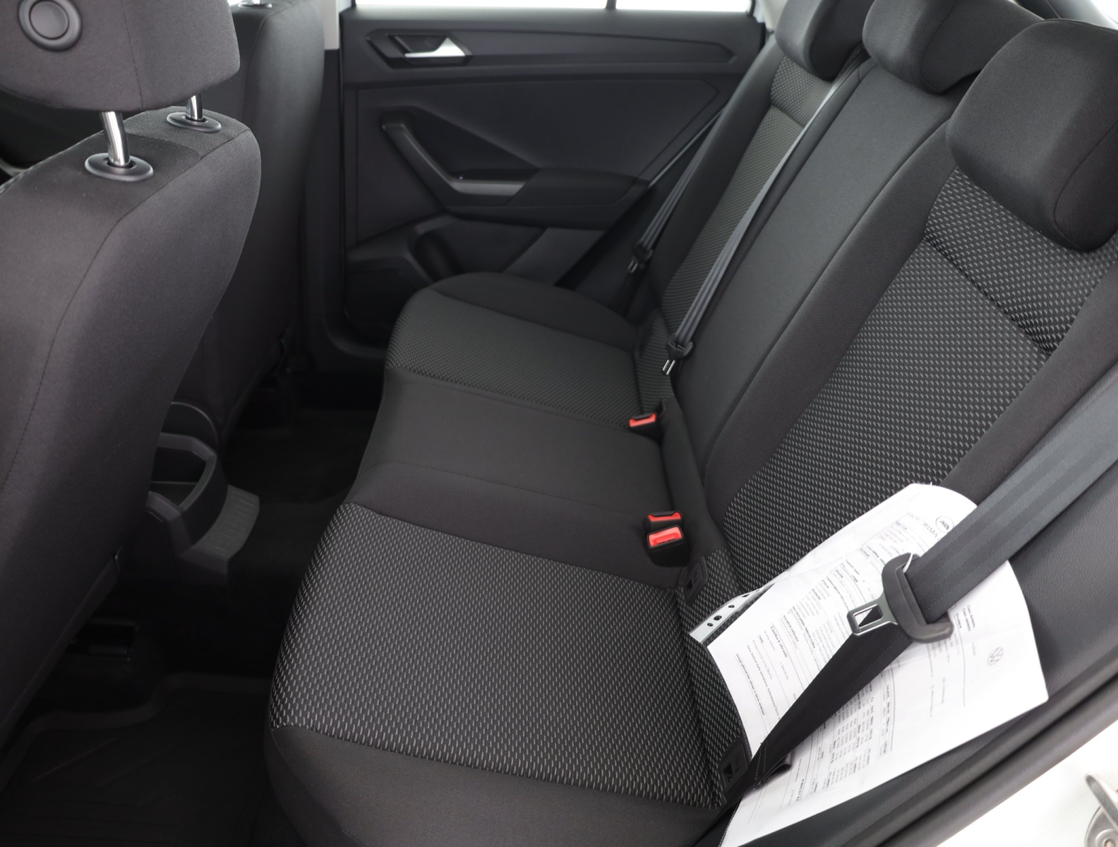 Volkswagen T-Roc - 2025