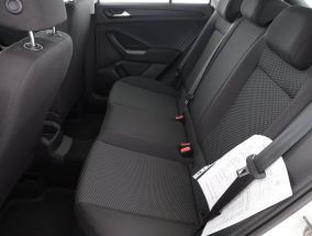 Volkswagen T-Roc - 2025