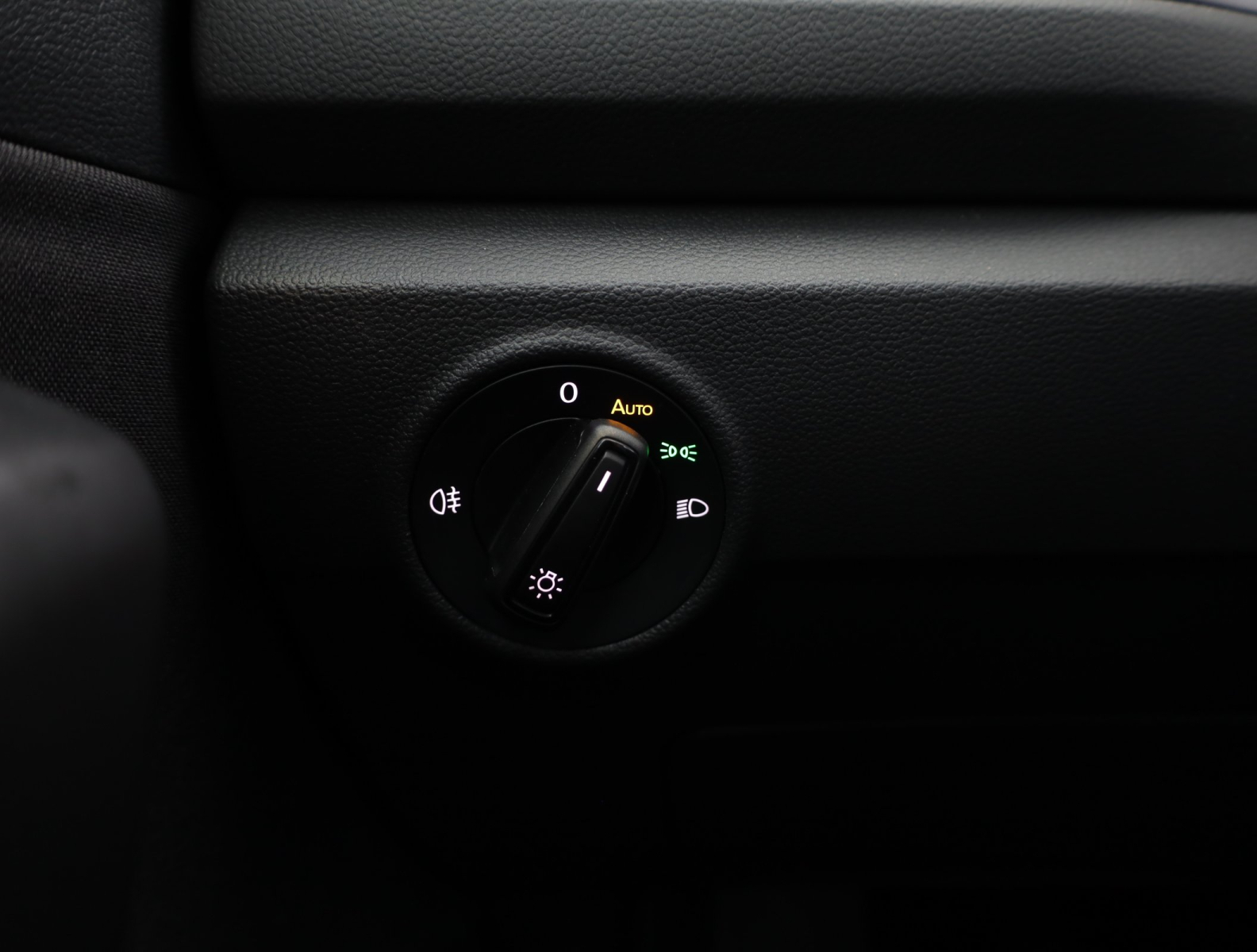 Volkswagen T-Roc - 2025