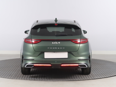 Kia ProCeed - 2025